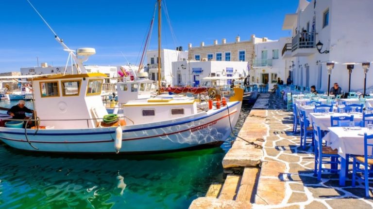 Australians vote Paros as ‘the best island in Greece’