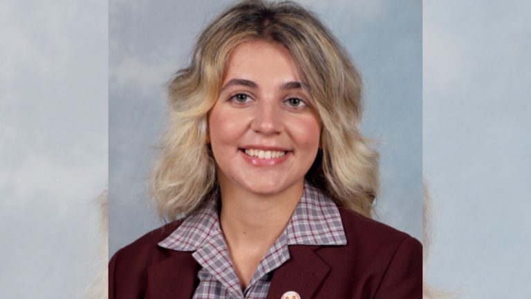 Oakleigh Grammar alumna Toni Stathopoulos dances her way to the top