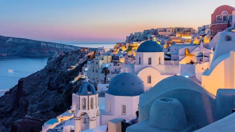 Santorini ranked among top ten most romantic destinations in the world