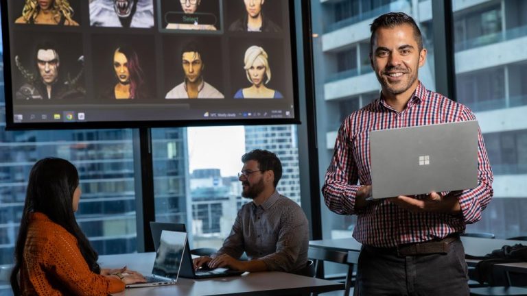 Dr Vasileios Stavropoulos predicts increase in online gaming addictions for Australian kids