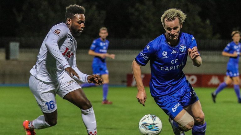 South Melbourne FC defeat the Knights at derby match