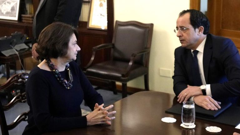 UN official reiterates commitment to Cyprus peace deal