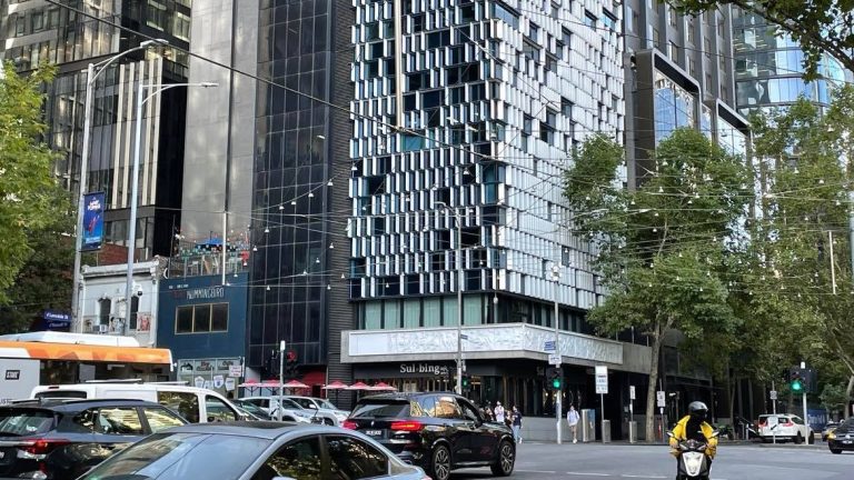 Greek Parliament passes bill for Greek National Tourism Office in Melbourne