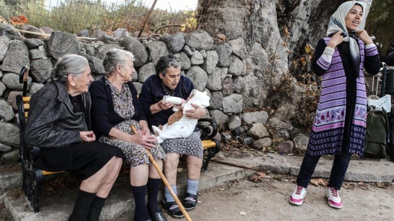 Last of the famous ‘Lesvos grandmothers’ dies aged 93