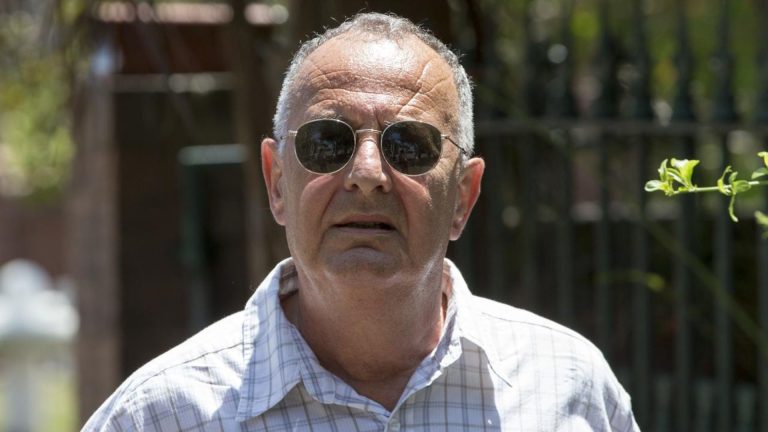 NSW ex-minister Milton Orkopoulos pleads not guilty to child sex offences