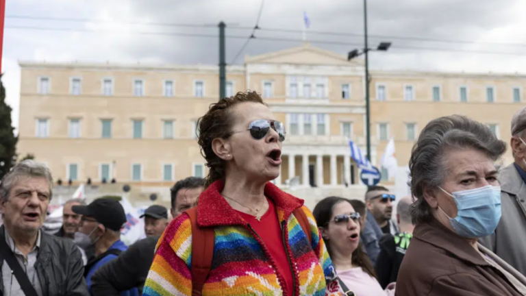 Thousands continue protests in Greece as families of train crash victims receive support