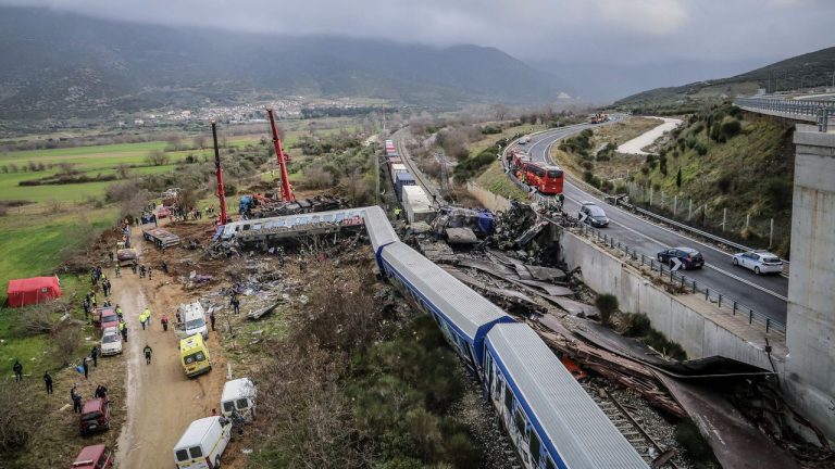 World leaders express grief after Greece’s deadliest train crash