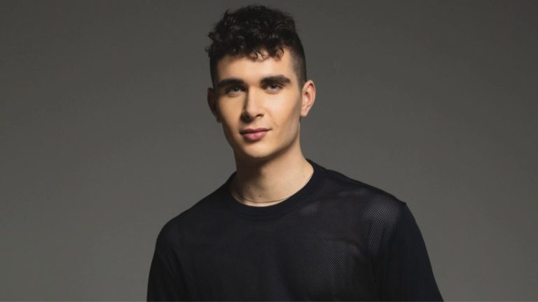 Victor Vernicos releases Greece’s song entry for Eurovision 2023