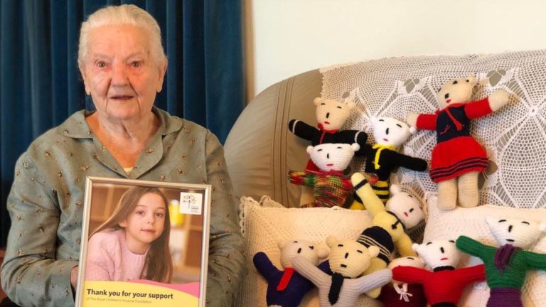 ‘I want to make them happy’: 94-year-old Melbourne yiayia makes dolls for sick children