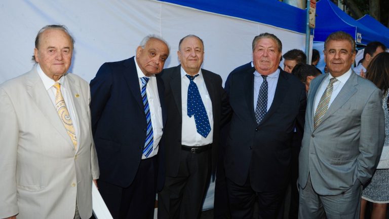 Andreas Andrianopoulos formally receives royal distinction in Victoria