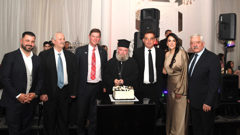 Oakleigh Community Gala Ball held to celebrate anniversary milestones