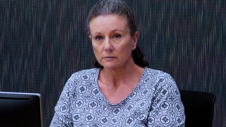 Kathleen Folbigg pardoned after twenty years in Sydney jail