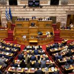 Bill on easing vote for Greeks abroad gathering wide support