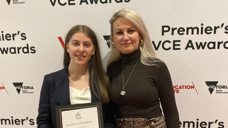 Victorian students of Greek heritage awarded in the Premier’s VCE Awards