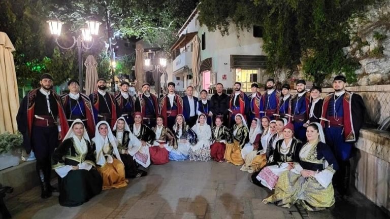 Cretan youth from Australia and NZ make the most of Greece tour