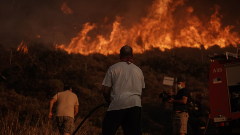 Settlements evacuated as wildfires continue to rage near Athens