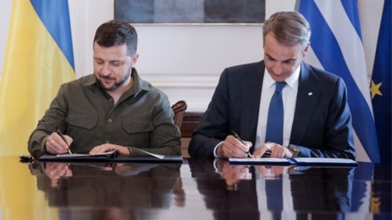 Mitsotakis confirms Greek support for Ukraine as Joint Declarations signed in Athens