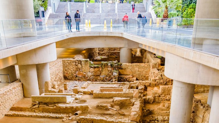 Acropolis Museum refutes reports of coin theft at excavation site