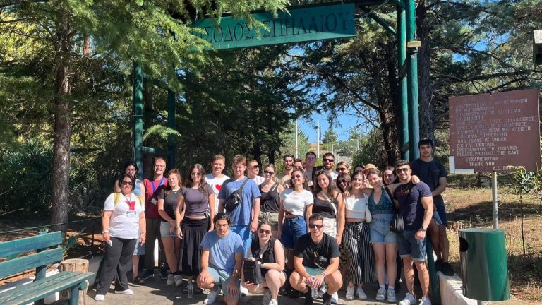 ‘Unforgettable’: Greek Australian visits Greece for first time on summer camp