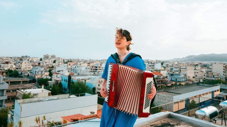 Haroula Tsalpara set to bring Greek music and spirit to Australia