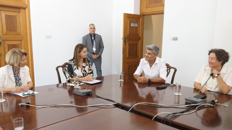 Greek and Cypriots of Australia support the children of Makarios Hospital in Cyprus