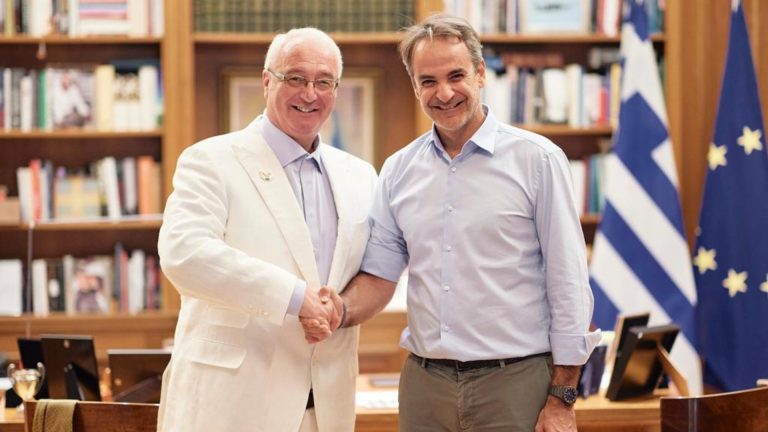 Thanasis Tsouhandaris meets with Greek Prime Minister Kyriakos Mitsotakis