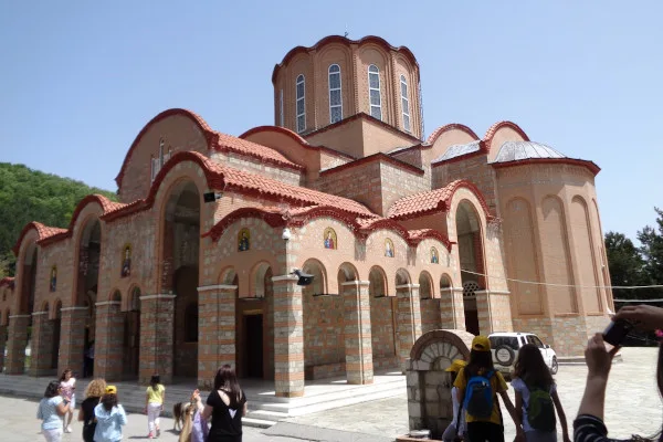 kastania-imathia-sumela-church