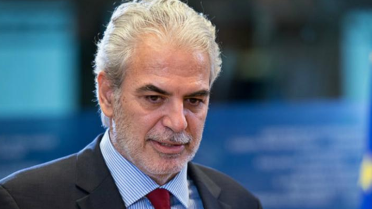 New Greek shipping minister Christos Stylianidis sworn in
