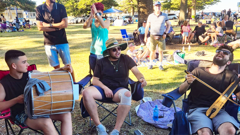 Cretan and Pontian communities of Sydney come together at Picnic in the Park