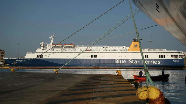 Greek ferry crew declare strike after tragic death of passenger in Piraeus Port