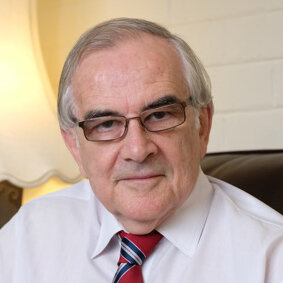 Dr George Miklos