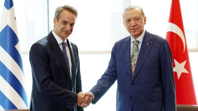 Leaders of Greece and Turkey confirm positive relations at meeting
