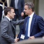 mitsotakis and macron