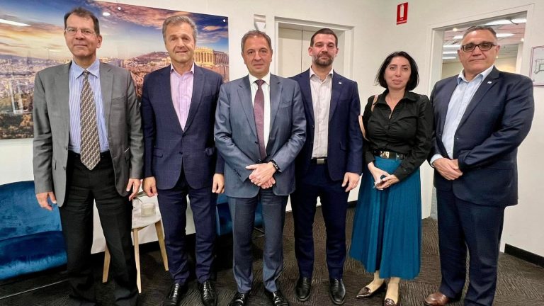 Greece’s Ambassador to Australia pays visit to Greek Orthodox Community of SA