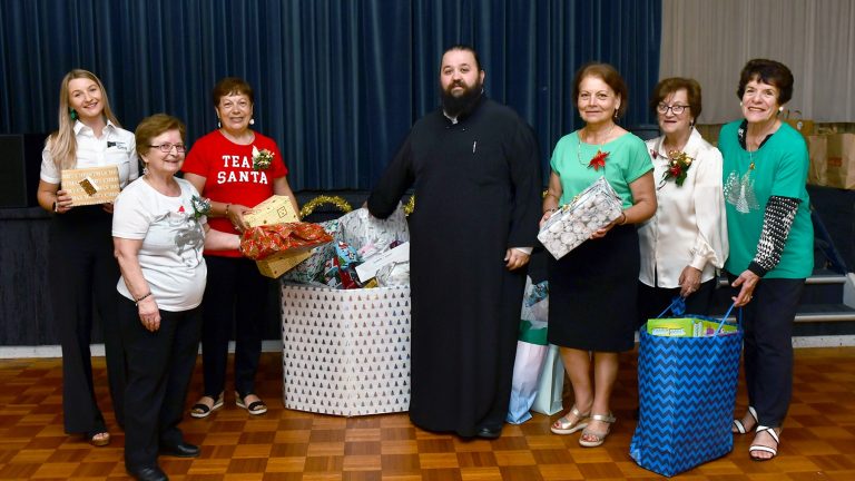 Greek Community of Tasmania hosts 2023 Welfare Christmas Lunch