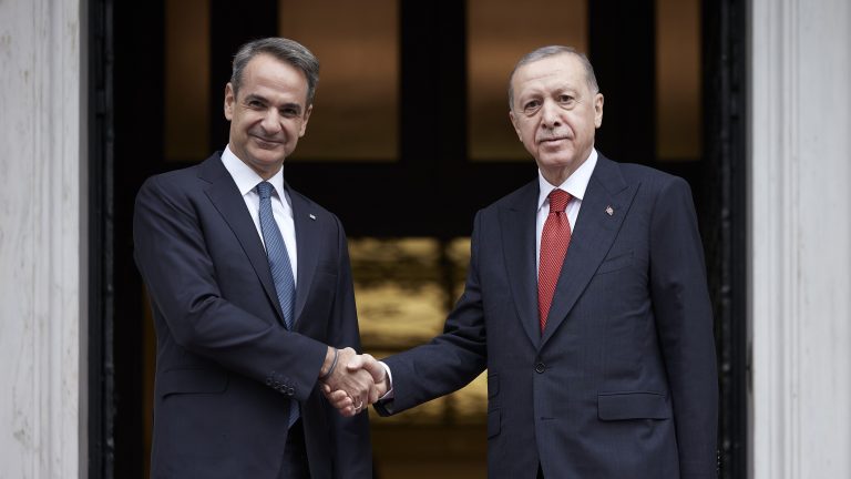 Leaders of Greece and Turkey agree to mend ties after years of friction