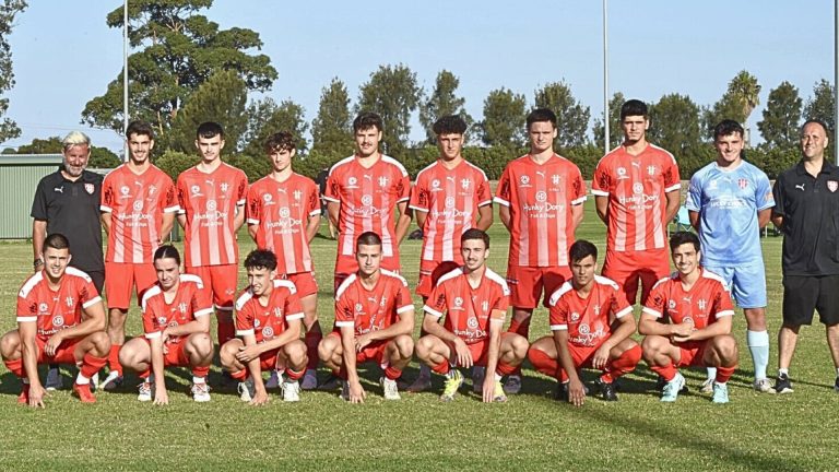 Exciting semi-finals set stage for the 2024 Greek Community Cup final