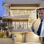 Convicted doctor John Balafas scores $10 million for Dover Heights home.