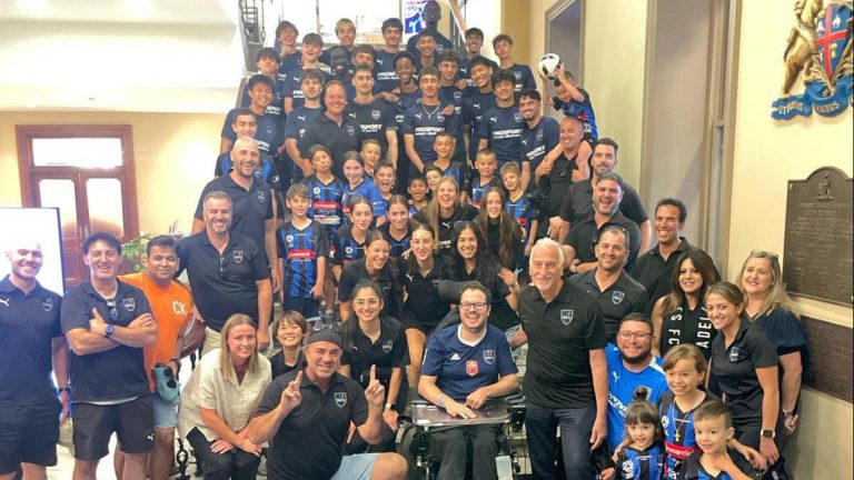 Adelaide Comets FC to get new fence after row with council