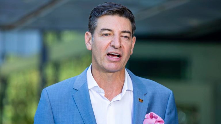 Perth Mayor Basil Zempilas opposes new ‘right to disconnect’ law