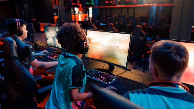 Young students in Australia encouraged to take part in Greek Language League