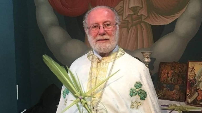 Much-loved Sydney priest Father Nicholas Bozikis passes away