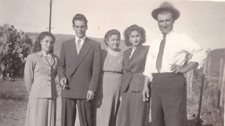 The Greeks of Port Pirie in SA: 100 years of settlement