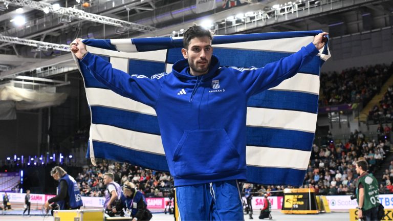 Miltiadis Tentoglou claims world title for long jump