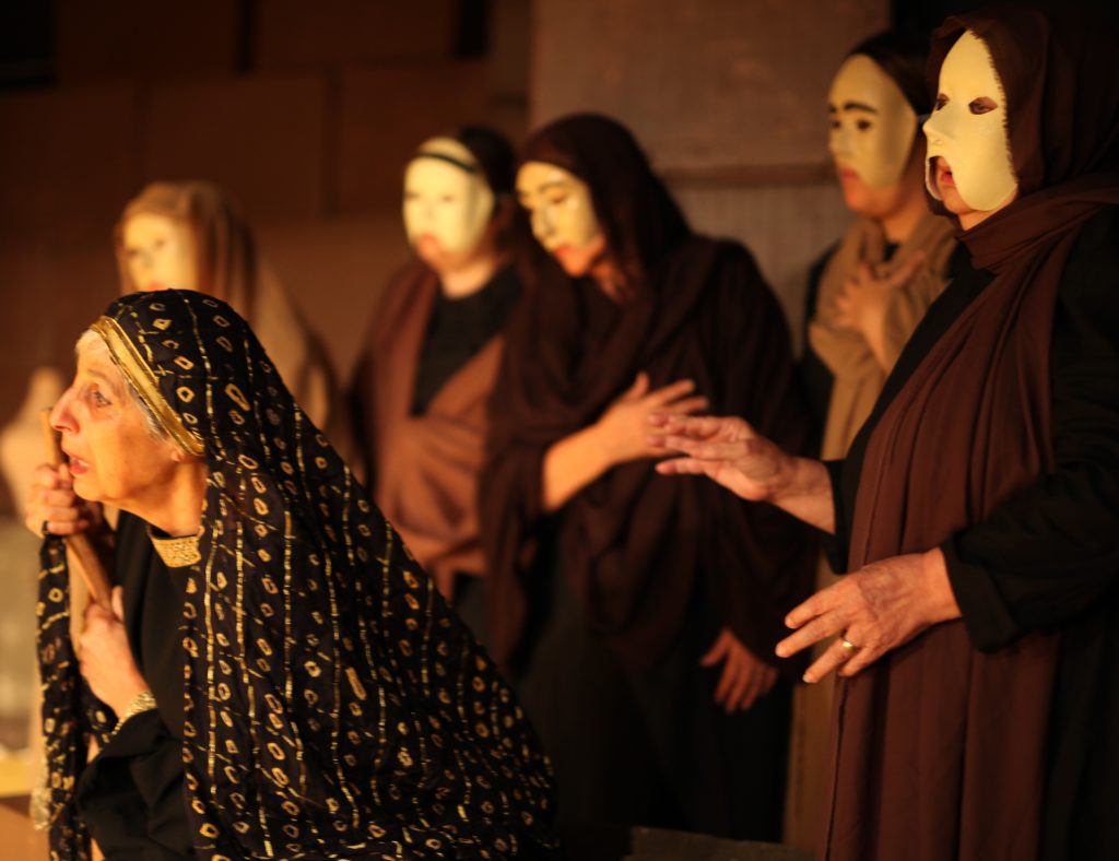 Trojan Women_Maria Valaris as Hecuba with chorus.