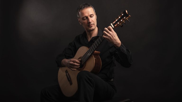 Manolis Androulidakis: ‘Hope to bring joy to Greeks of Australia with my music’