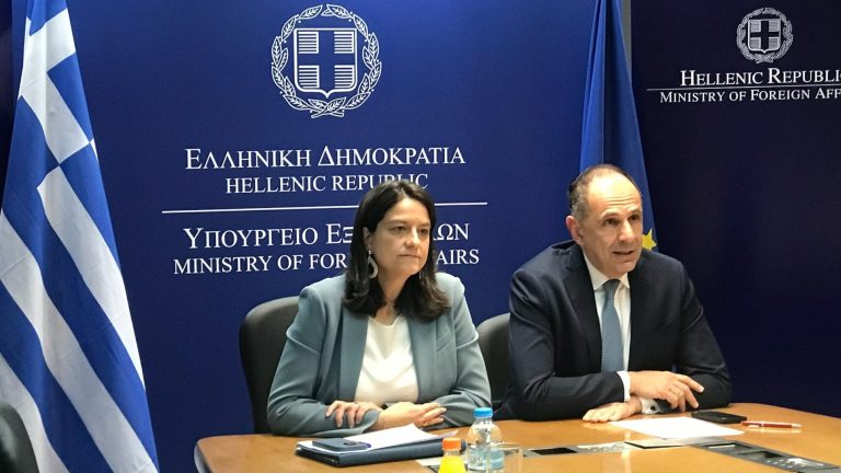 Surge in registrations by Greek diaspora for postal voting