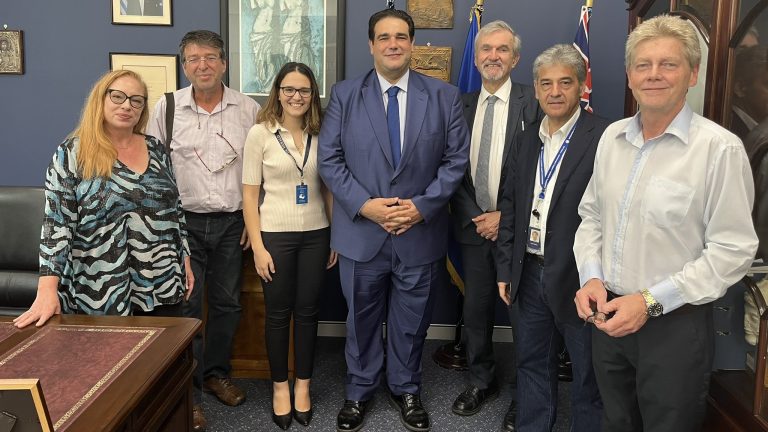 Greek Minister addresses concerns around slow service at Consulates in Australia
