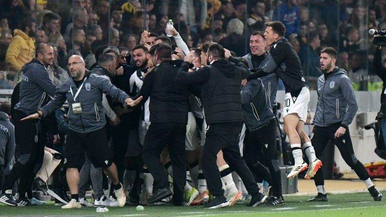 Late equalizer keeps PAOK in the lead