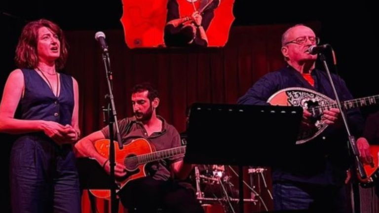 Stavros Kougioumtzis tribute show in Sydney draws crowd of all ages